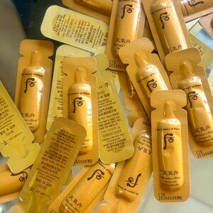 The history of Whoo Ultimate Lifting Ampoule Concentrate 1ml x 30 pieces
